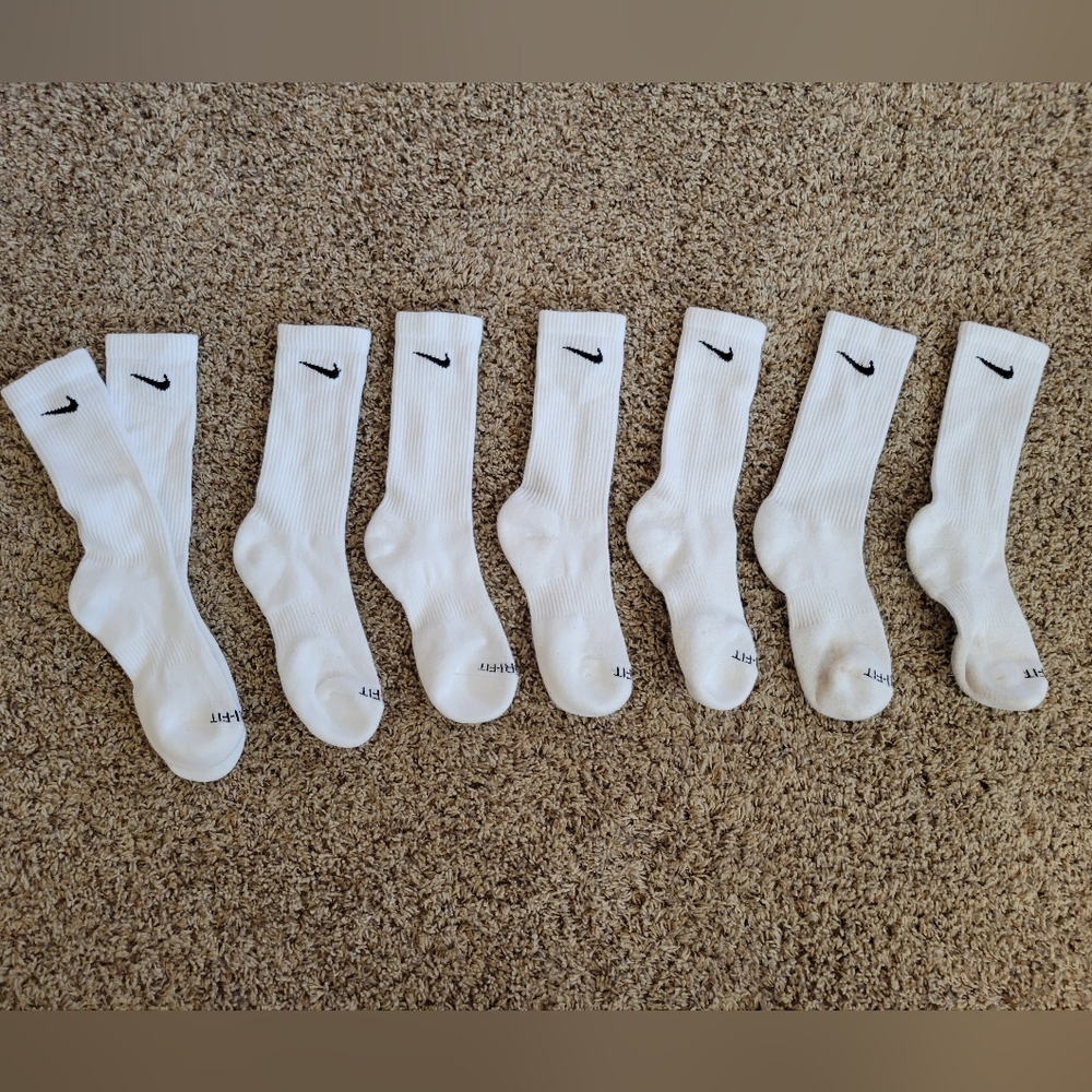 4 Pair Nike White Crew Socks
